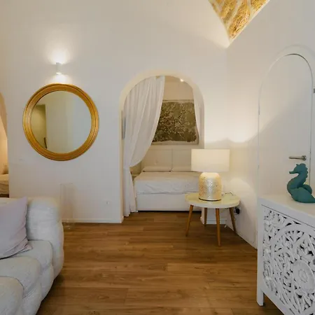 Sea House - Vista Mare דירה *